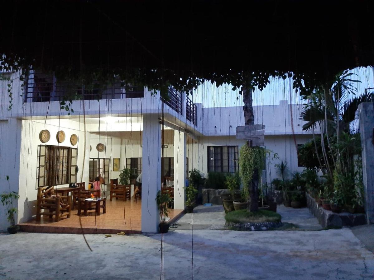 Sanctuary Transient House Apartment Bacolod Luaran gambar